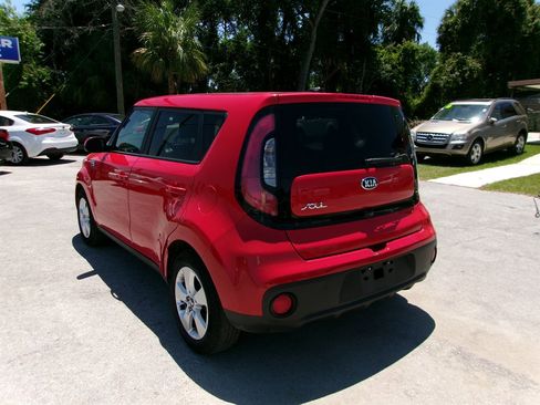 Used 2019 Kia Soul FWD image 10