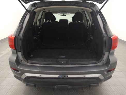 Used 2020 Nissan Pathfinder S FWD image 29