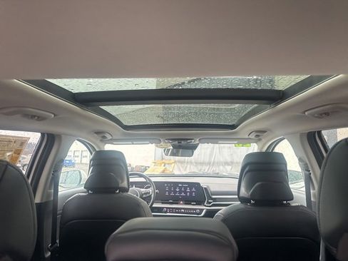 Certified 2023 Kia Sportage SX Prestige image 33