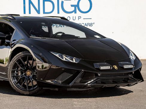 Used 2024 Lamborghini Huracan Sterrato AWD/4WD image 5