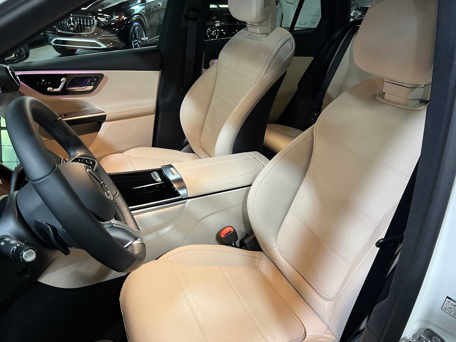 Certified 2026 Mercedes-Benz GLC 300 4MATIC image 25