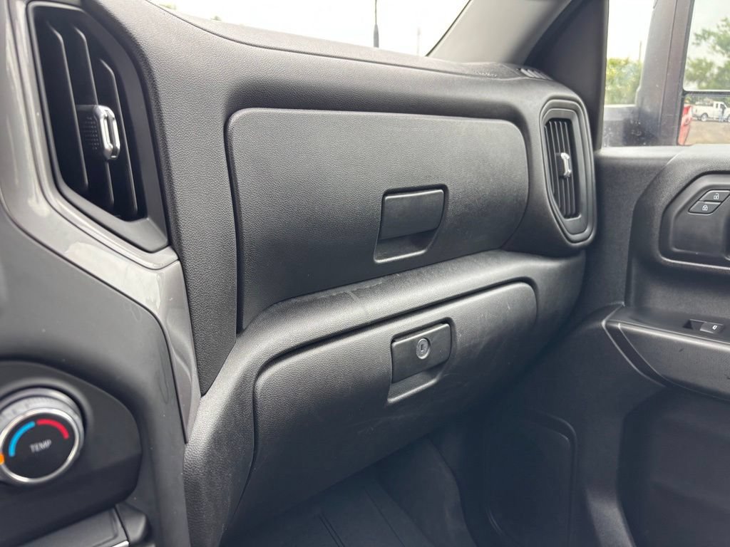 Used 2022 Chevrolet Silverado 2500 Custom w/ Custom Value Package AWD/4WD image 36