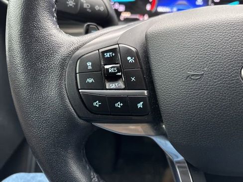 Used 2020 Ford Explorer Limited image 23