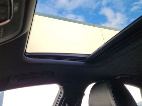 Used 2016 Audi A4 2.0T Premium Plus w/ Technology Package image 16