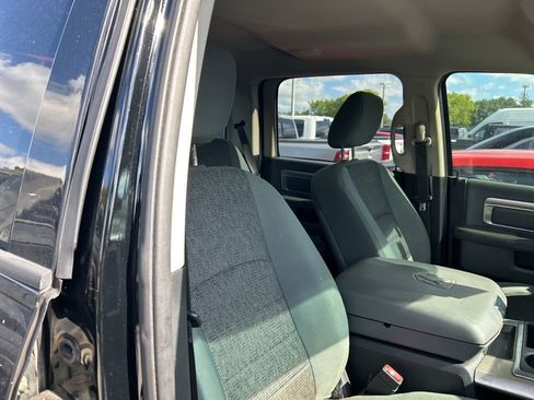 Used 2015 RAM 1500 Big Horn AWD/4WD image 9