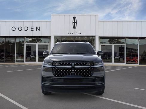 New 2026 Lincoln Navigator Black Label AWD/4WD image 6