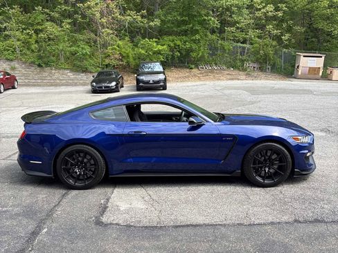 Used 2016 Ford Mustang Shelby GT350 w/ Track Package RWD image 4