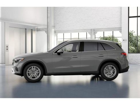 New 2026 Mercedes-Benz GLC 300 4MATIC image 35