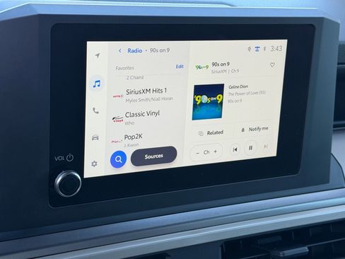 Used 2025 Toyota Tacoma SR5 AWD/4WD image 28