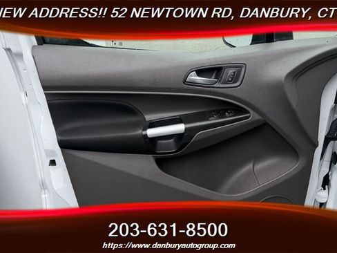 Used 2022 Ford Transit Connect XLT FWD image 21