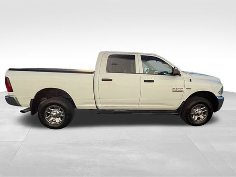 Used 2018 RAM 2500 Tradesman w/ Chrome Appearance Group AWD/4WD image 13