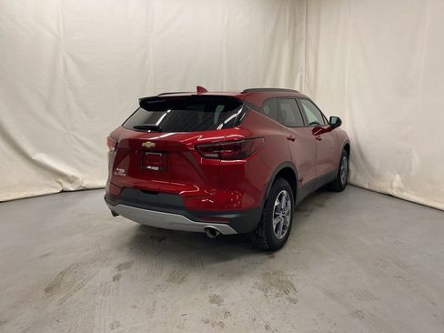 Used 2024 Chevrolet Blazer LT w/ Convenience Package FWD image 6