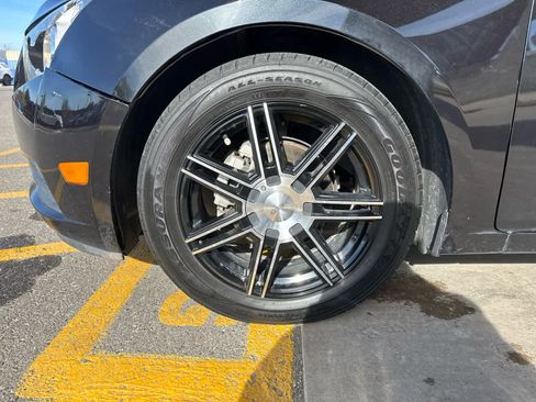 Used 2013 Chevrolet Cruze LT FWD image 7