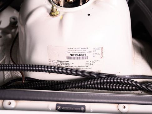 Used 1998 BMW M3 Sedan image 25