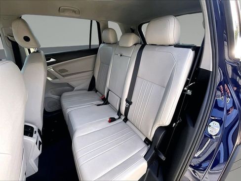 Used 2023 Volkswagen Tiguan SE FWD image 21