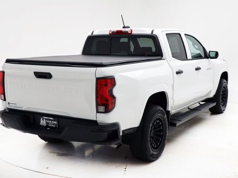 Used 2024 Chevrolet Colorado W/T w/ WT Convenience Package image 9
