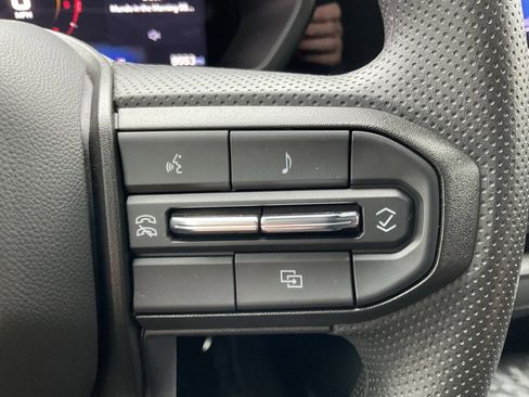 Used 2024 Chevrolet Colorado Trail Boss w/ Advanced Trailering Package image 13