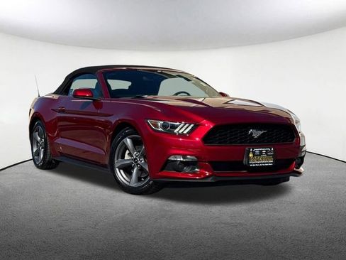 Used 2015 Ford Mustang Convertible w/ Equipment Group 051A image 2