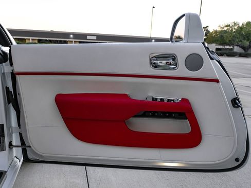 Used 2020 Rolls-Royce Wraith image 58