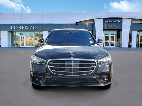 Used 2023 Mercedes-Benz S 500 4MATIC image 2