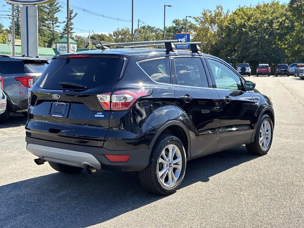 Used 2017 Ford Escape SE FWD image 7