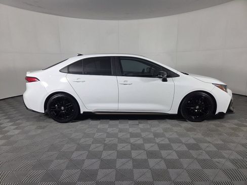Used 2021 Toyota Corolla SE FWD image 5