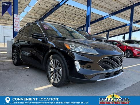 Used 2020 Ford Escape Titanium FWD image 5