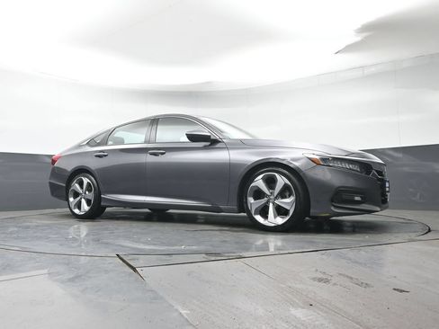 Used 2019 Honda Accord Touring image 34