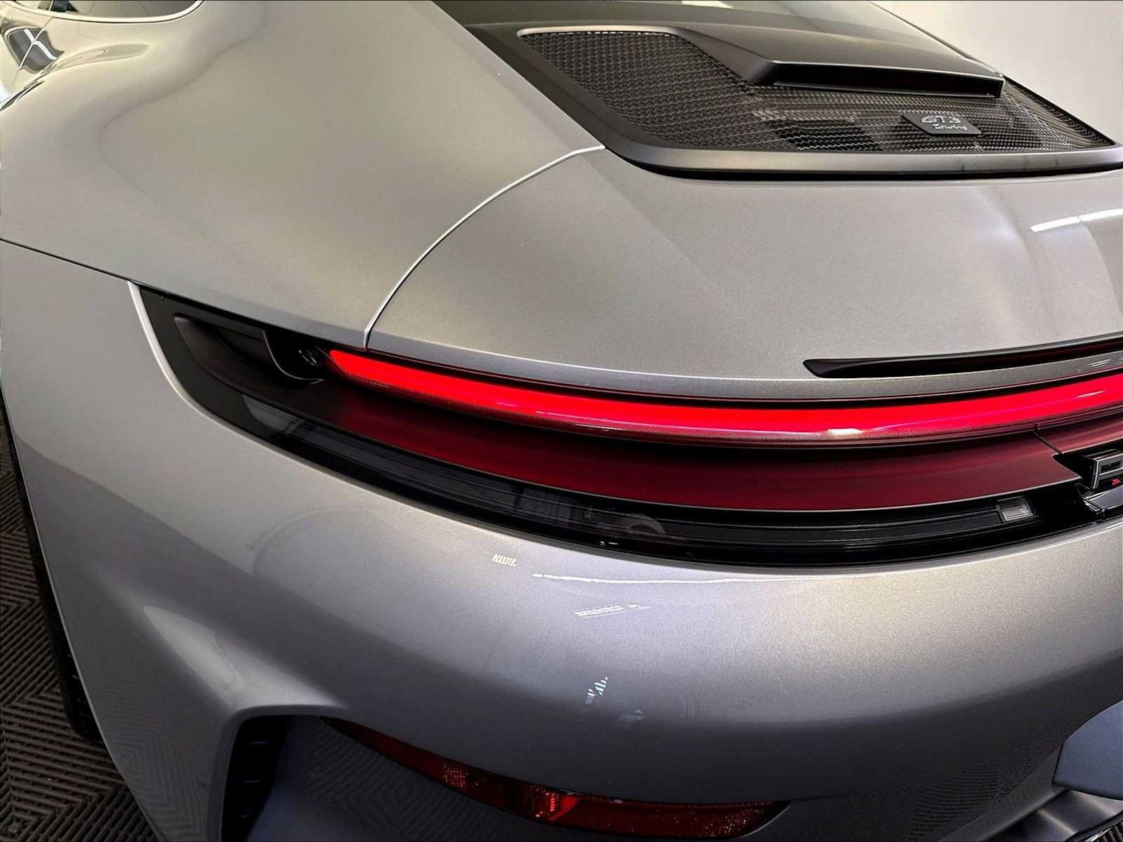 Certified 2026 Porsche 911 GT3 RWD image 30