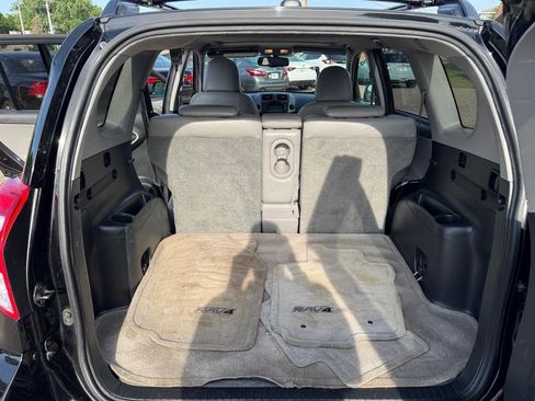 Used 2011 Toyota RAV4 Limited w/ Limited Extra Value Pkg AWD/4WD image 22