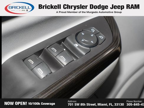 Used 2018 GMC Acadia SLT image 27