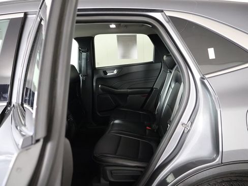 Used 2024 Ford Escape Platinum AWD/4WD image 31