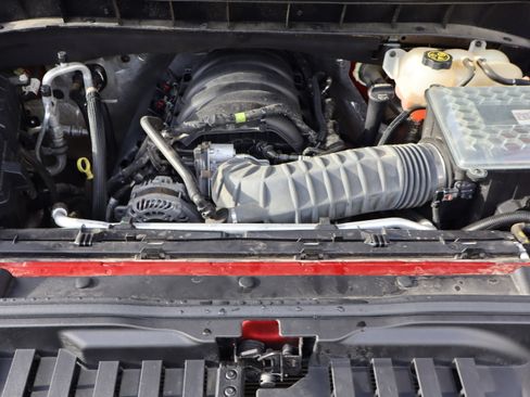 Used 2021 Chevrolet Silverado 1500 High Country image 32