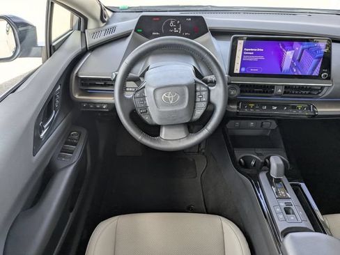 Used 2024 Toyota Prius Limited FWD image 18