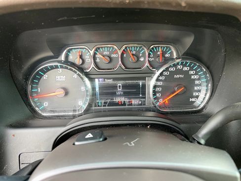 Used 2016 Chevrolet Tahoe LT image 17