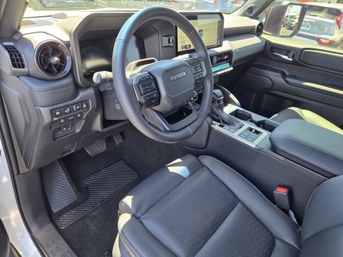 Used 2026 Toyota Land Cruiser w/ Premium Package AWD/4WD image 10