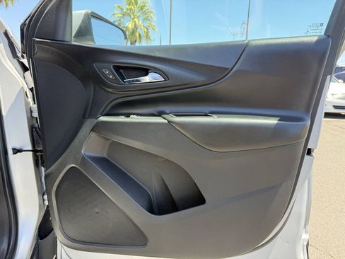 Used 2019 Chevrolet Equinox LT FWD image 13