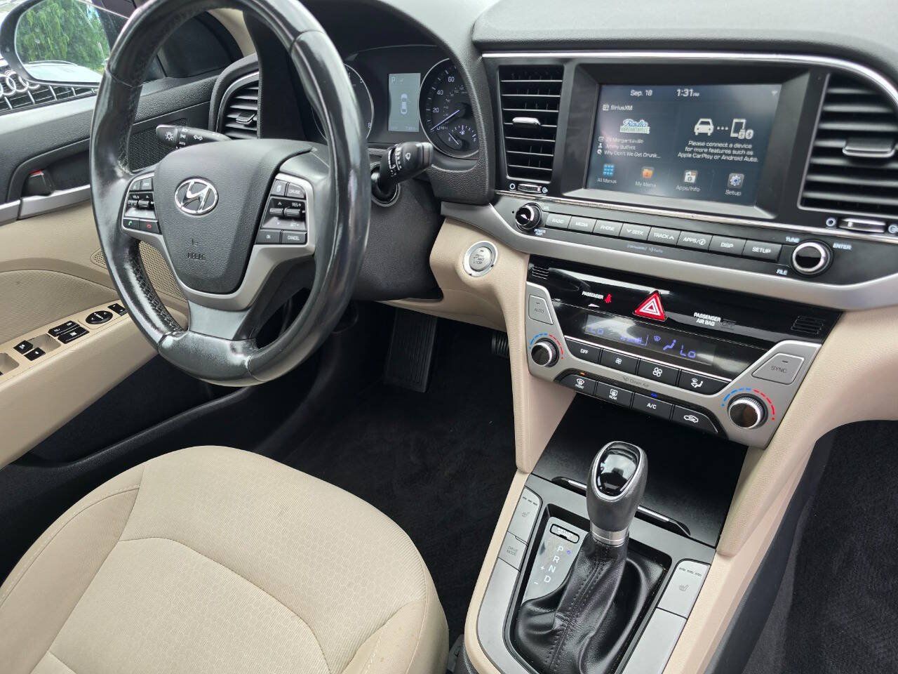 Used 2017 Hyundai Elantra Value Edition w/ Cargo Package FWD image 31