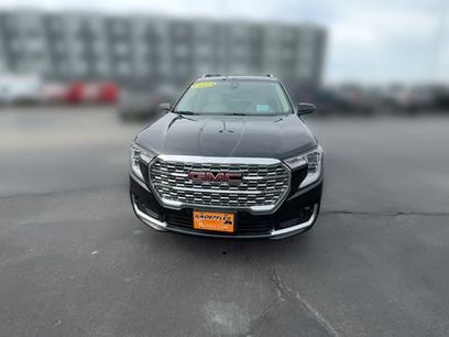 Used 2022 GMC Terrain Denali w/ LPO, Floor Liner Package