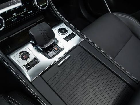 New 2025 Jaguar F-PACE R-Dynamic S AWD/4WD image 28