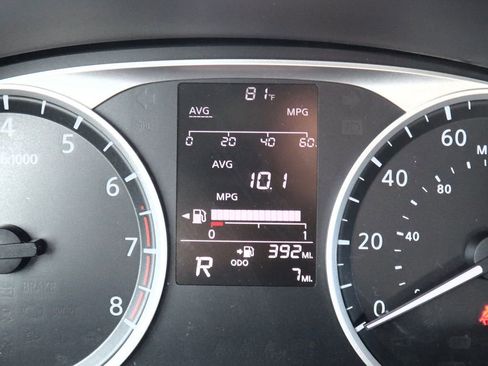 New 2025 Nissan Kicks Play S image 19