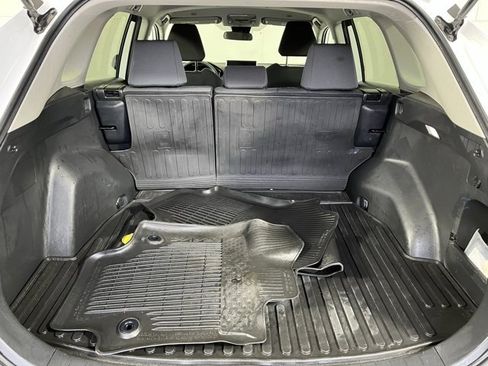 Used 2023 Toyota RAV4 XLE image 21