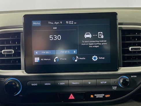 New 2026 Hyundai Venue SE FWD image 9