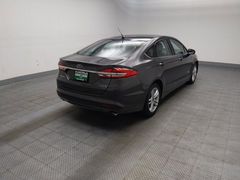 Used 2018 Ford Fusion S FWD image 9