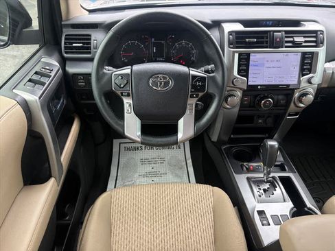 Used 2021 Toyota 4Runner SR5 AWD/4WD image 4