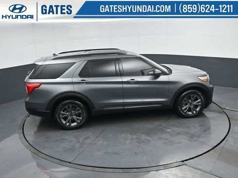 Used 2021 Ford Explorer XLT w/ Equipment Group 202A image 57