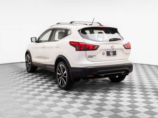 Used 2018 Nissan Rogue Sport SL video 3