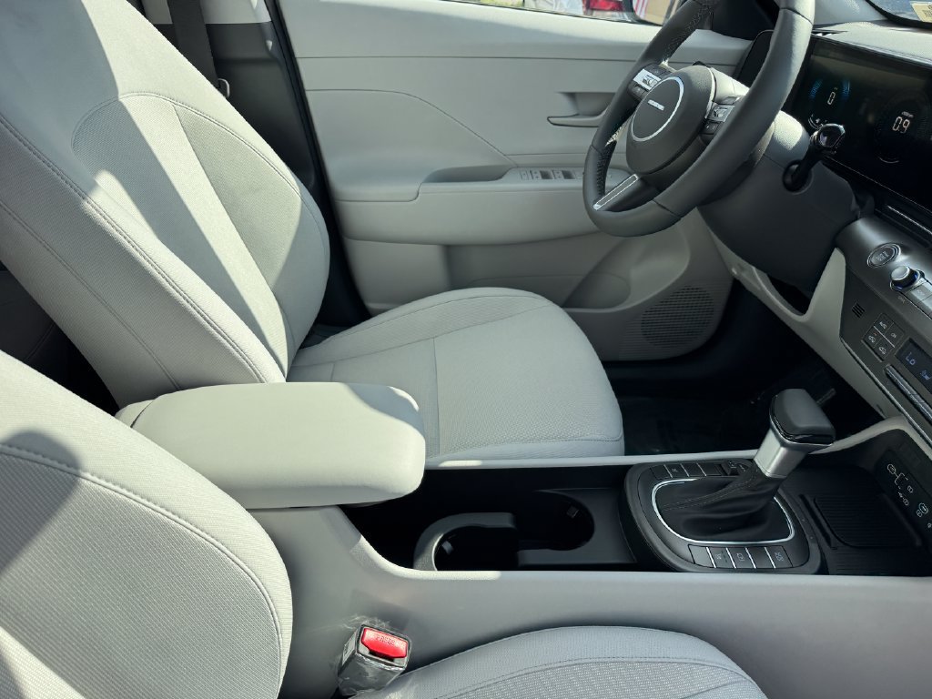 New 2027 Hyundai Kona SEL Sport FWD image 10