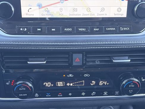 Certified 2023 Nissan Rogue Platinum w/ Platinum Premium Package image 17