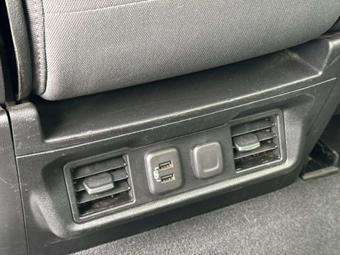 Used 2021 Chevrolet Silverado 1500 RST image 43